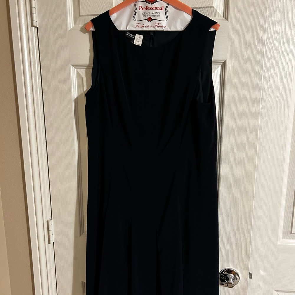 Jones New York Collection navy blue pleated dress Size 14